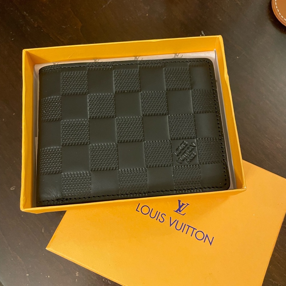 Designer Leather Bifold wallet